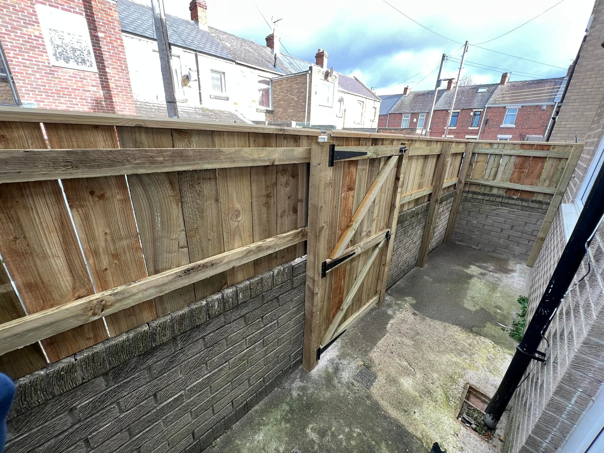 Fence & Gate Replacement